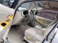 Well-kept Toyota Innova 2010 for sale-4