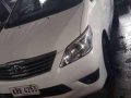 2014 TOYOTA Innova J manual diesel white FOR SALE-1