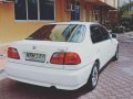 Honda Civic Vtec Manual White Sedan For Sale -1