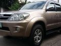 Toyota Fortuner G AT Beige 2006 For Sale -0