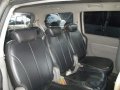 Well-kept Kia Carnival 2013 for sale-12