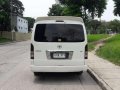 2007 Toyota Hiace Grandia GL MT White For Sale -3