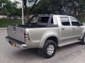 2005 Toyota Hilux 2.5 4x2 MT Silver For Sale -10