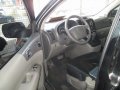 Well-kept Kia Carnival 2013 for sale-10