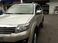 Toyota Fortuner manual diesel 2.5g 2012 for sale-2