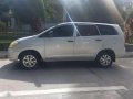 2005 Toyota innova J MT Silver SUV For Sale -3