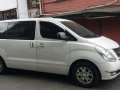 2009 Hyundai Starex VGt AT White Van For Sale -5