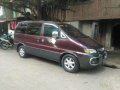 Hyundai Starex 1998 MT Red Van For Sale -4