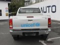 Good as new Toyota Hilux 2009 for sale-4