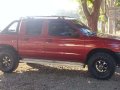 Rush sale: Nissan Frontier model 2000, 4x2-0