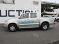 Good as new Toyota Hilux 2009 for sale-2