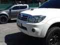 Toyota Fortuner V 4x4 2009 FOR SALE-0