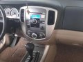 2010 Ford Escape XLT AT White SUV For Sale -4