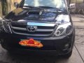 2007 Toyota Fortuner V AT Black SUV For Sale -0