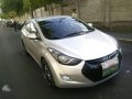 Hyundai Elantra GLS 2012 MT Silver Sedan For Sale -8