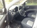 Hyundai i10 1.1 Gls 2008 MT Silver For Sale -11
