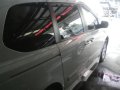 Well-maintained Kia Carnival 2012 for sale-7