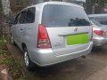 2005 Toyota innova J MT Silver SUV For Sale -1