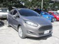 Well-maintained Ford Fiesta Ambiente 2016 for sale-2