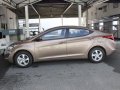 Well-maintained Hyundai Elantra E 2015 for sale-14