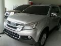 Well-maintained Isuzu MU-X 2017 for sale-0