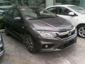 Well-kept Honda City 2017 for sale-4