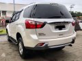 For Sale Isuzu MUX LS 2015 MT -2