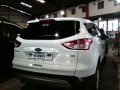 Well-maintained Ford Escape 2015 for sale-5