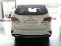 Hyundai Santa Fe 2017 for sale-2