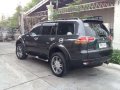 Mitsubishi Montero GLX V 2012 Limited Edition FOR SALE-4