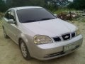 Chevrolet Optra 2004 manual all power rush sale-2