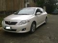 Well-maintained Toyota Corolla Altis 2010 for sale-1