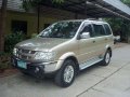 For sale Isuzu Sportivo well maintained all power 2009-0