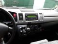 Toyota Hiace Commuter 2012 White For Sale -5