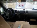 Toyota Hiace commuter 2011 for sale-1
