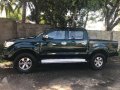 Toyota Hilux 2010 G 4x2 MT Green For Sale -0