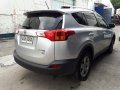 Well-maintatined Toyota RAV4 2015 for sale-3