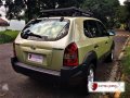 2006 Hyundai Tucson AT Gas Golden For Sale -4