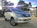 Toyota Innova 2.5 Diesel MT Silver SUV For Sale -9