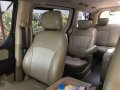 Hyundai Grand Starex Gold VGT 2009 Matic For Sale -5