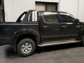 2005 Toyota Hilux G Gas Black For Sale -1