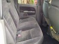 Well-maintained Isuzu D-Max 2005 for sale-8
