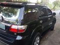 Toyota Fortuner 2011 G AT Black Diesel For Sale -7