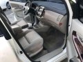 Toyota Innova 2.5G DSL AT 2012 White For Sale -5