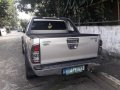 Toyota Hilux G MT 4x2 Diesel Silver Pickup For Sale -6