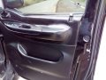 Hyundai Starex 2002 MT Black Van For Sale -9