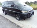 Hyundai Starex 2002 MT Black Van For Sale -1