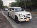 Isuzu Alterra Wagon 4x4 2006 for sale-0
