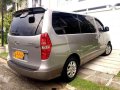 Hyundai Grand Starex VGT CRDi AT Silver For Sale -10