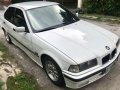 BMW 316i MT 1997 White Sedan For Sale -0